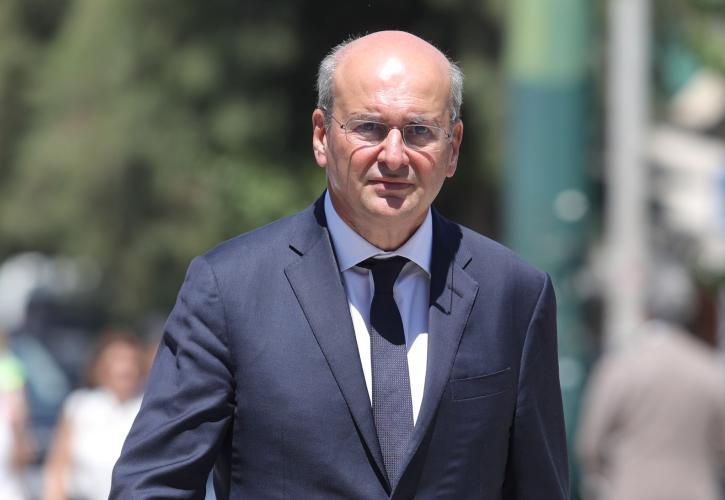 Χατζηδάκης: Σε 15 περίπου ημέρες ξεκινούν οι πληρωμές στους αγρότες για αποζημιώσεις