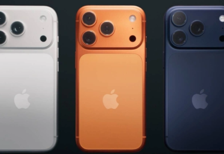 H Apple παρουσίασε τα νέα iPhone 17 - Πότε κυκλοφορούν