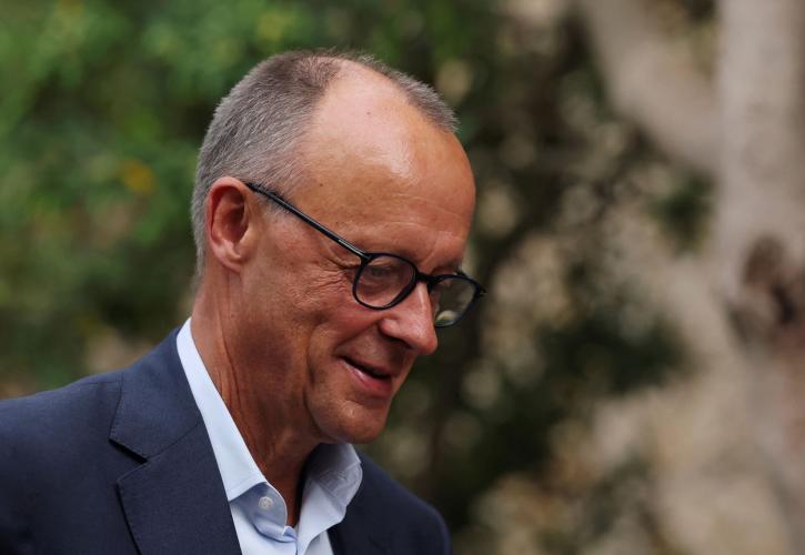 Δραματική προειδοποίηση Μερτς: Ζούμε πάνω από τις δυνάμεις μας - Στο 31% του ΑΕΠ οι συντάξεις
