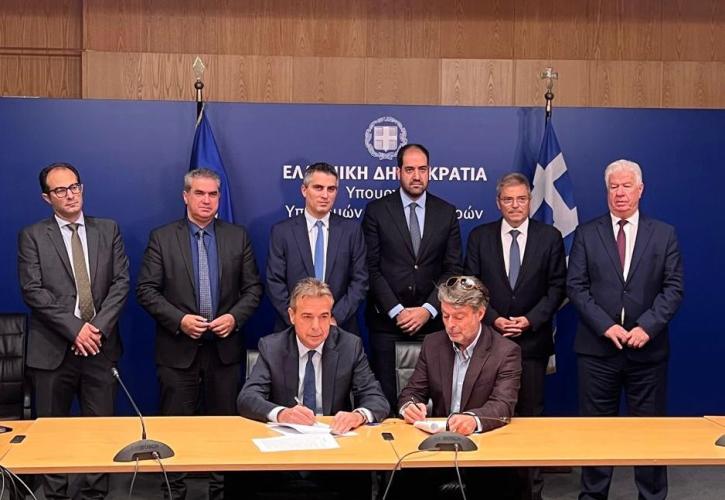 Δήμας: Υπεγράφη η σύμβαση για την επισκευή σεισμόπληκτων εργατικών κατοικιών στο Ληξούρι