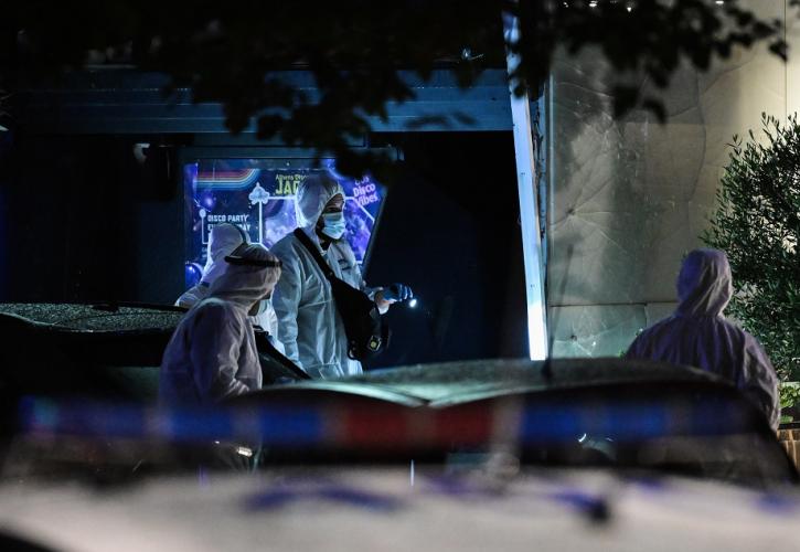 Έκρηξη σε κέντρο διασκέδασης στα Ιλίσια - Εντοπίστηκε εκρηκτική ύλη υψηλής ισχύος
