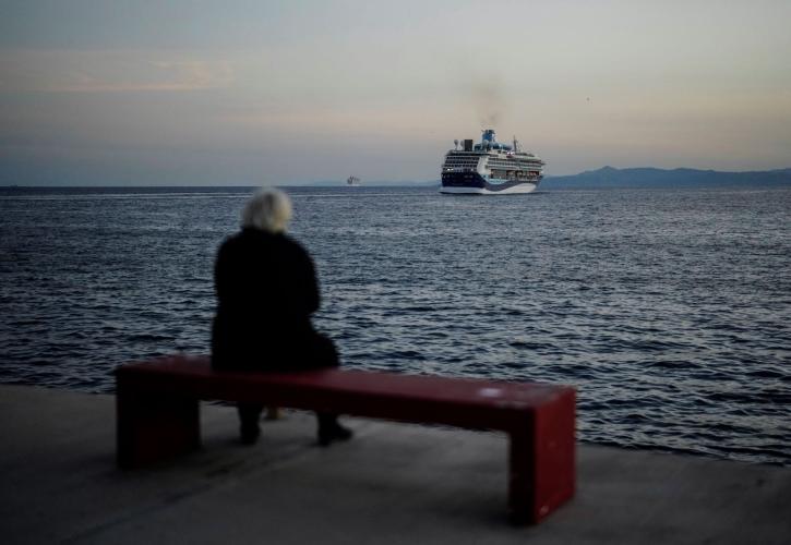 Bloomberg: Ελληνικό «όχι» για τον «πράσινο φόρο» στη ναυτιλία