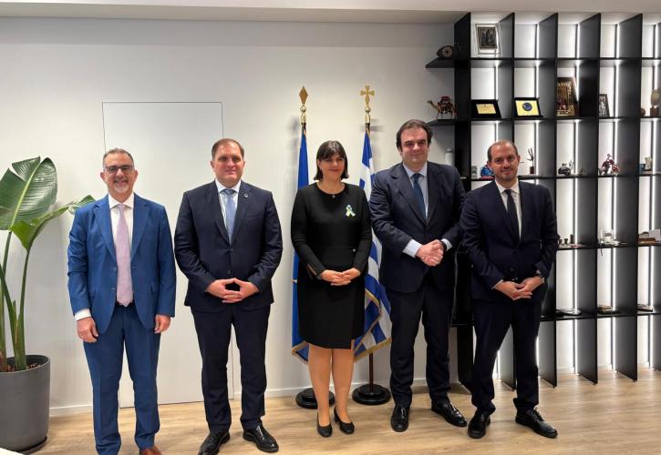 Στην ΑΑΔΕ η Λ. Κοβέσι: Στρατηγική συνεργασία για προστασία των ευρωπαϊκών πόρων