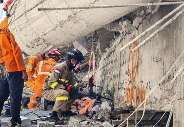Ινδονησία: Στους 37 οι νεκροί από την κατάρρευση ισλαμικού οικοτροφείου