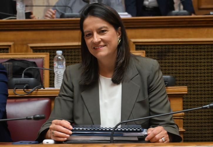 Κεραμέως: Ρύθμιση κατ’ εξαίρεση το 13ωρο - Υπάρχουν πολλές δικλείδες ασφαλείας