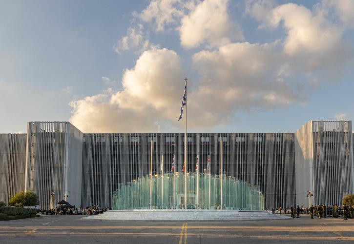 Η Metlen παρέδωσε στο ΥΠΑΜ τη νέα βιοκλιματική πρόσοψη του ιστορικού κτιριακού συγκροτήματος