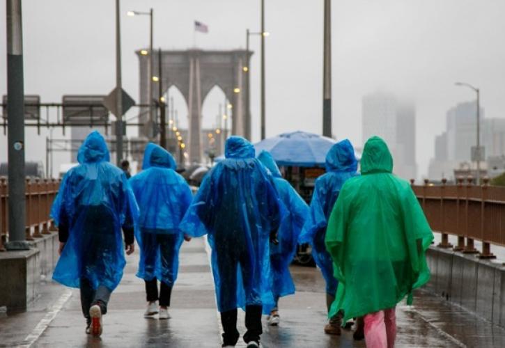 Νέα Υόρκη: Δύο νεκροί από τις σφοδρές βροχοπτώσεις - Προβλήματα στις πτήσεις