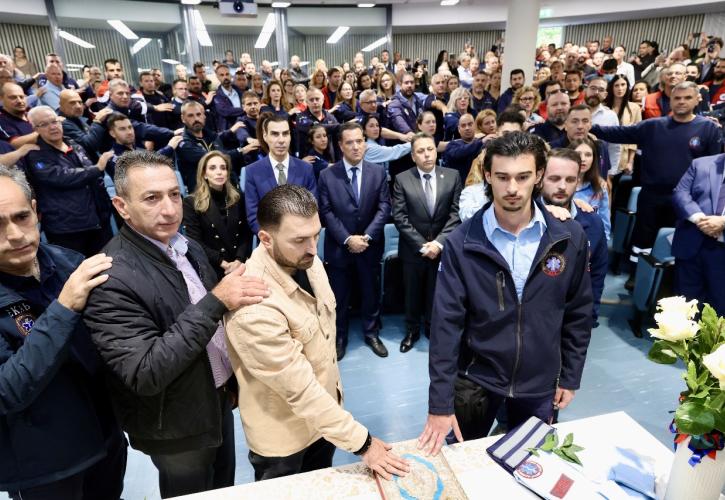Στην υπηρεσία του ΕΚΑΒ άλλοι 158 διασώστες