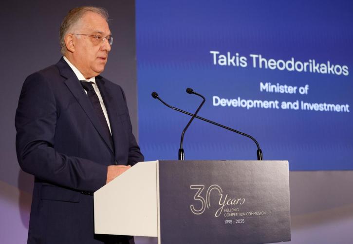 Θεοδωρικάκος: Η ακραία πόλωση δεν βοηθά ούτε τη δημοκρατία ούτε την οικονομία