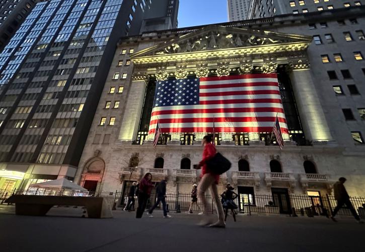 Wall Street: Νέα ρεκόρ για S&P 500 και Nasdaq με φτερά από πρακτικά Fed - Nvidia