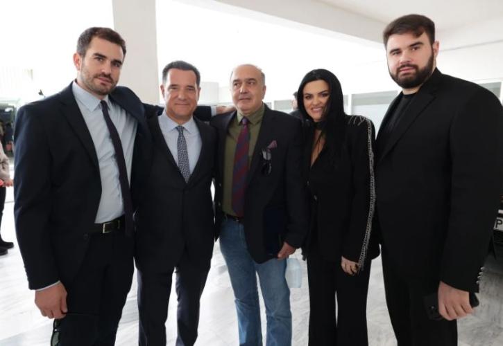 Εγκαίνια νέου ρομποτικού μηχανήματος στο Αγία Όλγα - Δωρεά της «La vie en Rose»