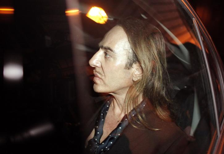 Τζον Γκαλιάνο: Η αμφιλεγόμενη ιστορία, η ιδιοφυία και η αινιγματική απουσία