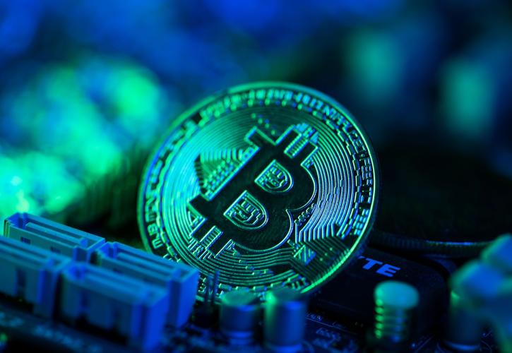 Σε νέο χαμηλό 7 μηνών το το Bitcoin - Xάνει και τα 87.000 δολάρια