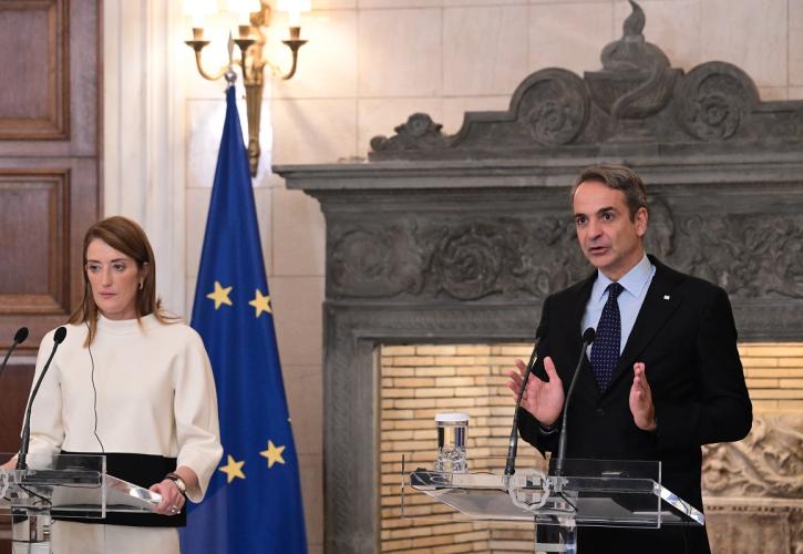 Μητσοτάκης σε Μετσόλα: Δίκαιη και βιώσιμη ειρήνη στην Ουκρανία - Η ΕΕ παρούσα με πράξεις, όχι λόγια