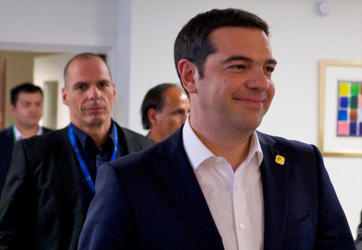 Τσίπρας: Ο Βαρουφάκης ήταν ακατάλληλος για υπουργός Οικονομικών στην κρίση χρέους