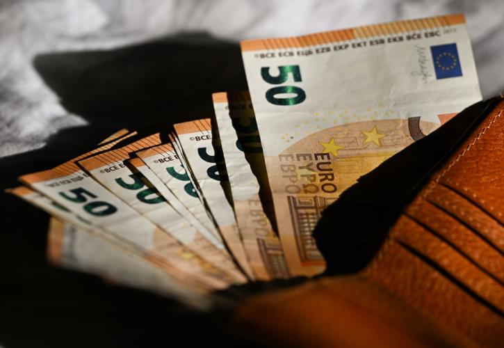 Φορολογικά έσοδα 2026-2029: Πόσα θα πληρώσουν νοικοκυριά και επιχειρήσεις την επόμενη τετραετία