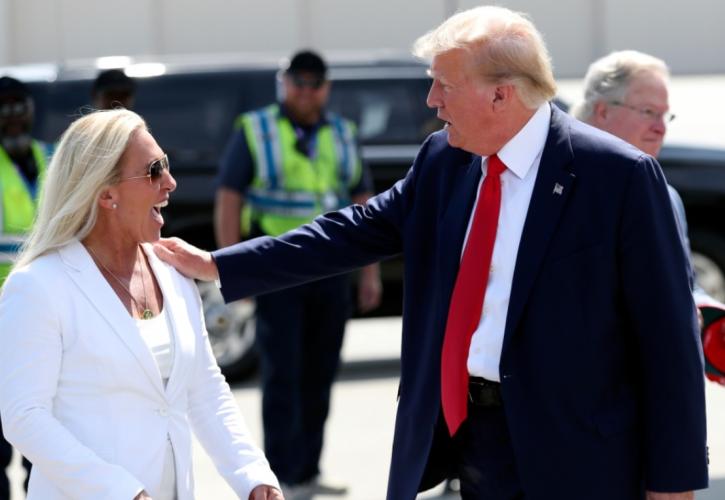 Παραιτήθηκε η Τέιλορ Γκριν μετά την δημόσια διαμάχη της με τον Τραμπ