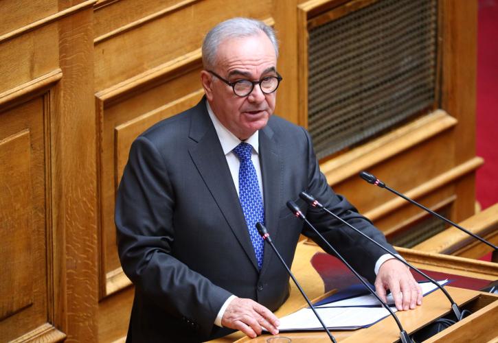 Παπαθανάσης: Οικοδομούμε ακόμα πιο ισχυρή οικονομία - Επιστρέφουμε το μέρισμα της ανάπτυξης στην κοινωνία