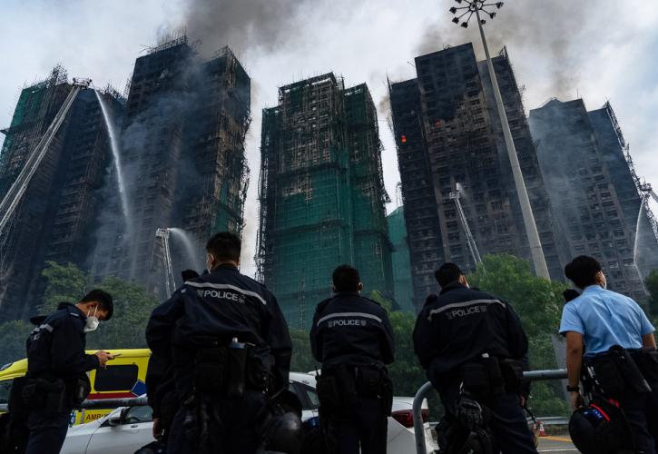 Χονγκ Κονγκ: Στους 159 οι νεκροί από τη φωτιά στους ουρανοξύστες - Έξι νέες συλλήψεις