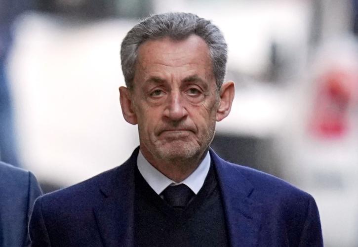 Γαλλία: Το Ανώτατο Δικαστήριο επικύρωσε την καταδίκη του Νικολά Σαρκοζί