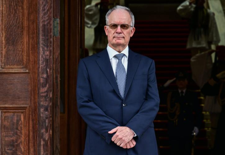 Αντιδράσεις λόγω Προεδρικής εμπλοκής - Η Ράνια, η Άννα κι ο Μανώλης - Μήπως δεν χρειάζονται τα Όργανα;