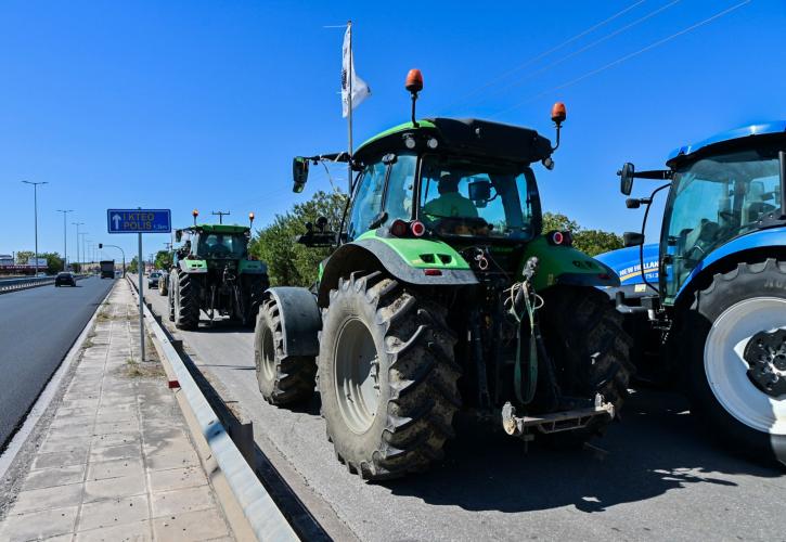 Στους δρόμους οι αγρότες - Από 30 Νοεμβρίου τα πρώτα μπλόκα