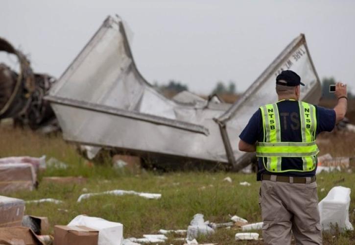 ΗΠΑ: Δώδεκα νεκροί από συντριβή αεροσκάφους - Κινητήρας αποκολλήθηκε πριν από την απογείωση