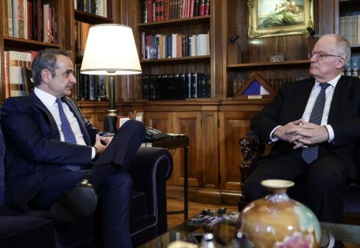 Μητσοτάκης σε Τασούλα: Πρωταγωνίστρια στον τομέα της ενέργειας η Ελλάδα