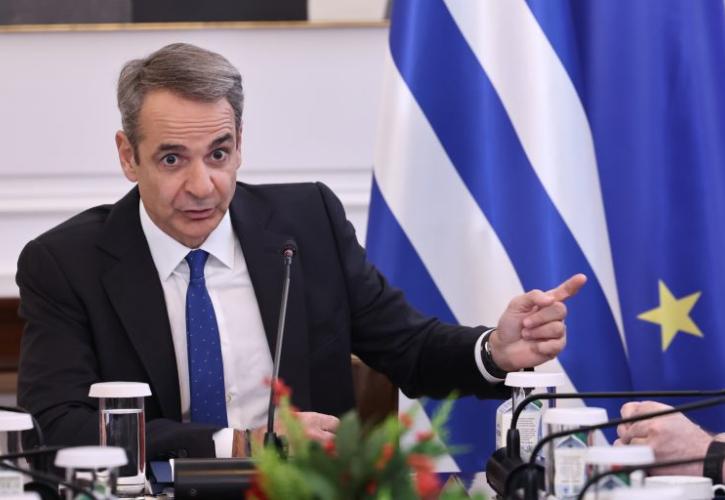 Τα ασφυκτικά χρονοδιαγράμματα – Βροχή πακέτων στο ΧΑ - Σύμβουλος «παρακολούθησης» για το Ελληνικό