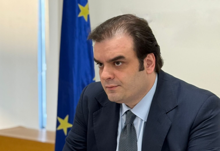 Στην συνεδρίαση της G7 ως πρόεδρος του Eurogroup για πρώτη φορά ο Πιερρακάκης