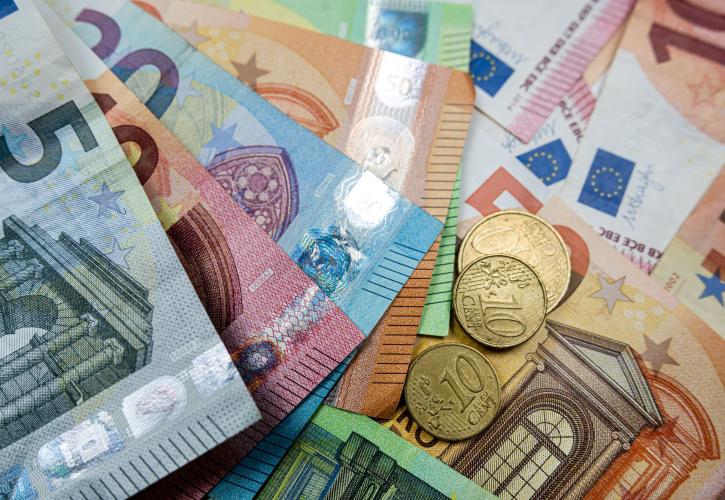 Πέφτουν οι προσδοκίες λίγο πριν τον «έλεγχο» της οικονομίας για το γ’ τρίμηνο