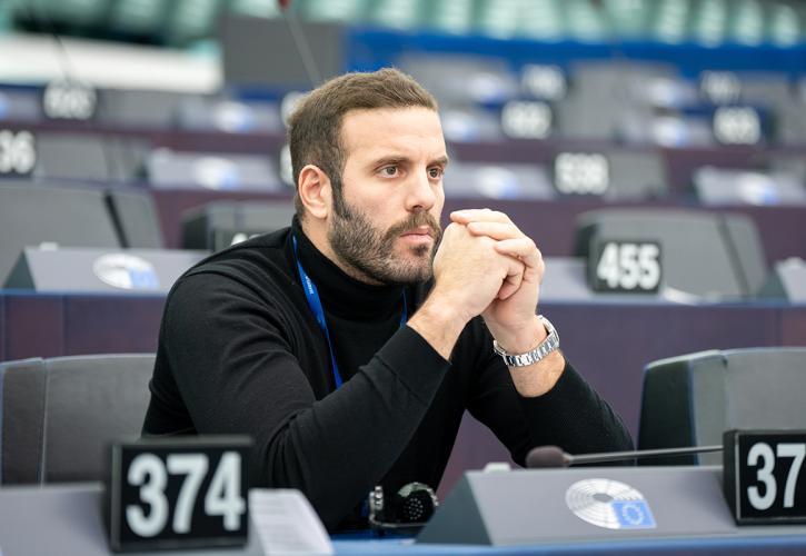 Εκτός ευρωομάδας του ΣΥΡΙΖΑ-ΠΣ o Νίκος Παππάς