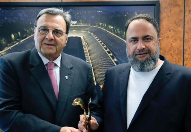 Ο Βαγγέλης Μαρινάκης αναλαμβάνει την ανακαίνιση του Παναθηναϊκού Σταδίου