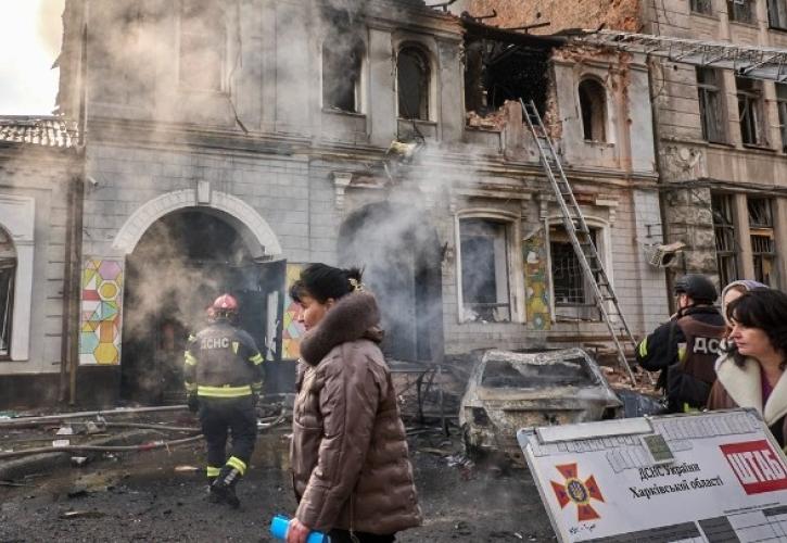 Υπό ρωσική πολιορκία η Οδησσός - Ζελένσκι: Η Μόσχα θέλει να σπείρει το χάος