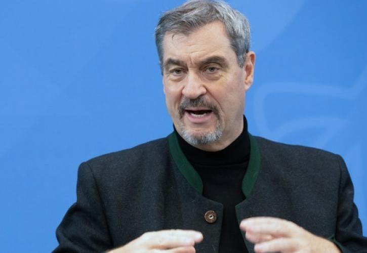 Γερμανία: Ο Μάρκους Ζέντερ επανεξελέγη στην ηγεσία του CSU