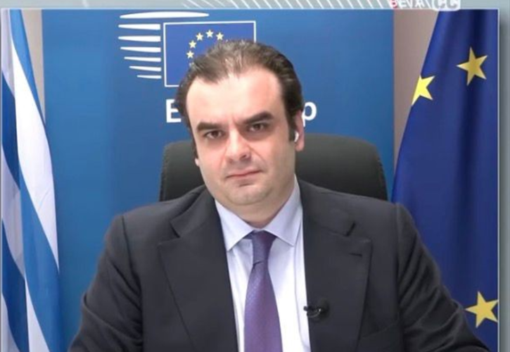 Πιερρακάκης: Πυξίδα μας οι μειώσεις φόρων και η αύξηση του διαθέσιμου εισοδήματος