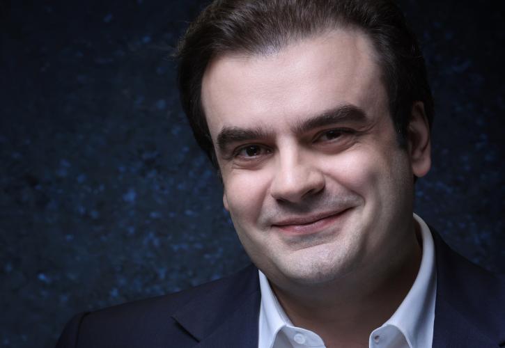 Ο Κυριάκος Πιερρακάκης στο 29ο Παζάρι Βιβλίου