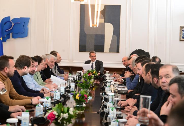 Μητσοτάκης σε αγρότες: Τις εξελίξεις διαμορφώνουν οι παρόντες - Ανοιχτό πεδίο για ουσιαστική συζήτηση
