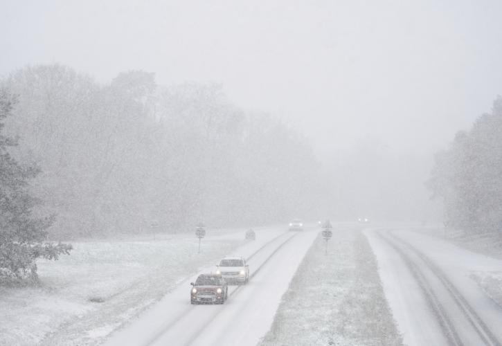 Γαλλία και Βρετανία προετοιμάζονται για ισχυρές χιονοπτώσεις - Θερμοκρασίες υπό το μηδέν και στη Γερμανία