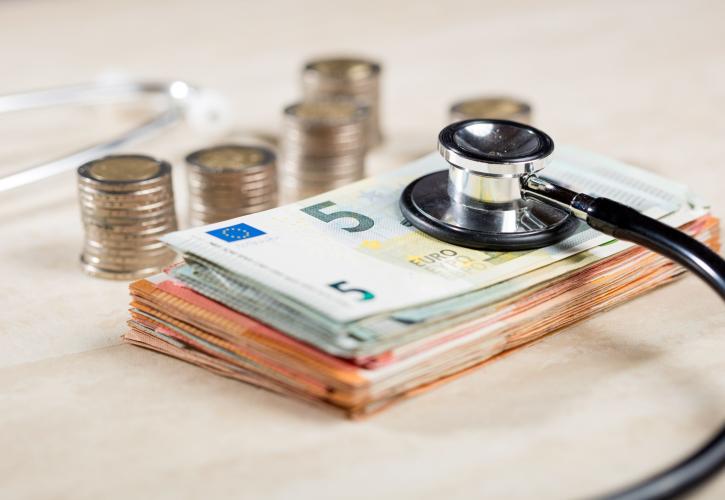 Ασφάλιστρα υγείας: Διαδοχικές αυξήσεις φωτιά φέρνουν διακοπή χιλιάδων ισόβιων συμβολαίων