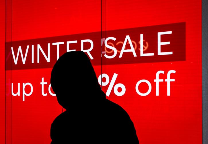 Χειμερινές εκπτώσεις: Ο κρίσιμος Ιανουάριος και η επόμενη μέρα - Ανοιχτά σήμερα τα καταστήματα
