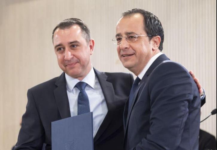 Κύπρος: Παραιτήθηκε ο Χαραλάμπους από διευθυντής του γραφείου του Χριστοδουλίδη