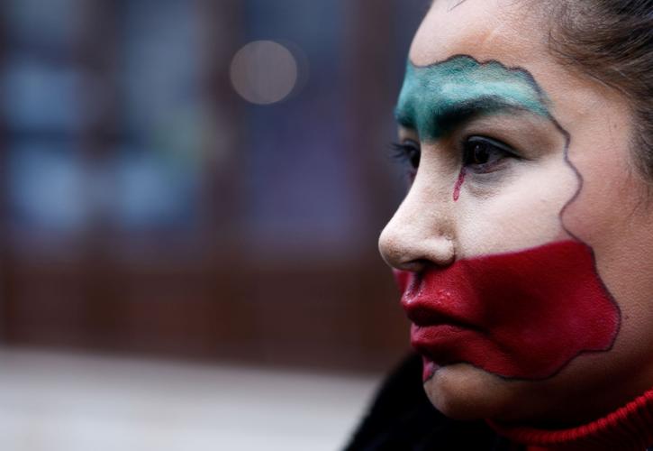 Πόσο θα αντέξει η ηγεσία του Ιράν: «2.000 νεκροί διαδηλωτές» - Μοντέλο... Βενεζουέλας από Τραμπ;