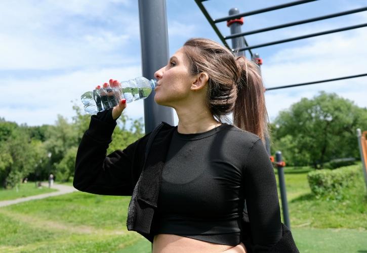 Όταν κάθε σταγόνα μετράει, ας κάνουμε το νερό που πίνουμε να αξίζει