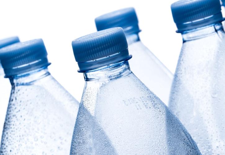 Ένα στα πέντε εμφιαλωμένα νερά που πωλούνται είναι Βίκος