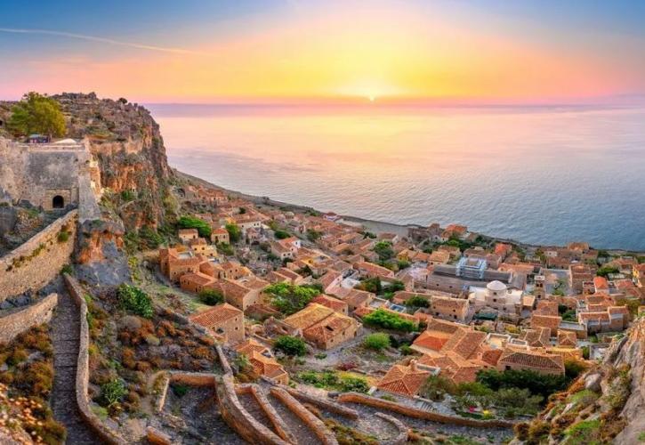 5 κάστρα της Ελλάδας για ρομαντικές αποδράσεις