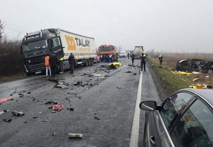 Τροχαίο στη Ρουμανία: Αισιοδοξία για τους τρεις τραυματίες οπαδούς - «Μπλόκαρε το τιμόνι»