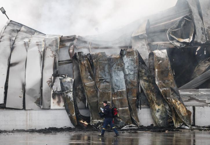 Τρίκαλα: Το βίντεο από την στιγμή της έκρηξης στο εργοστάσιο της Βιολάντα