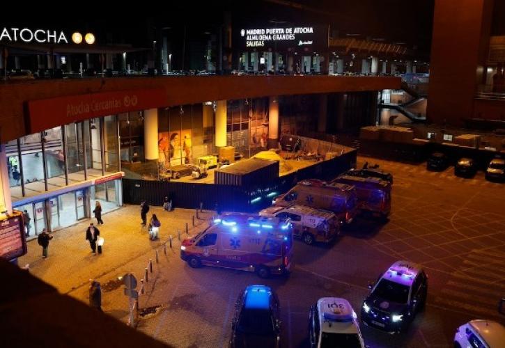 Σιδηροδρομική τραγωδία στην Ισπανία με 39 νεκρούς - Σάντσεθ: «Νύχτα βαθιάς οδύνης»