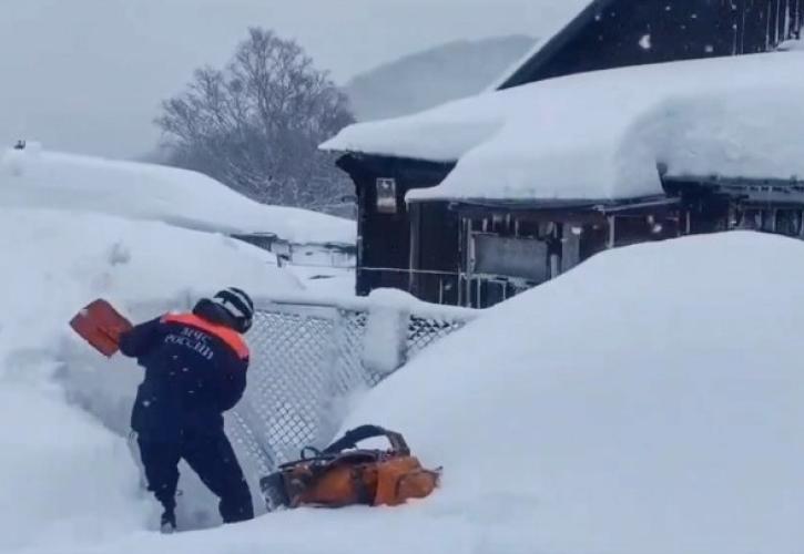 Η ρωσική Άπω Ανατολή θάφτηκε στο χιόνι - Προβλήματα τις μετακινήσεις σε Κίνα και Ιαπωνία